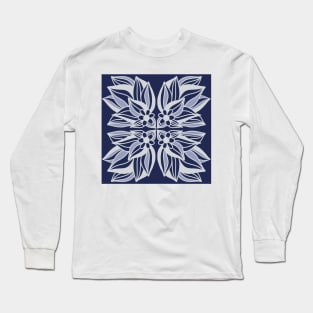 Symmetrical Purple and White Flower Design Long Sleeve T-Shirt